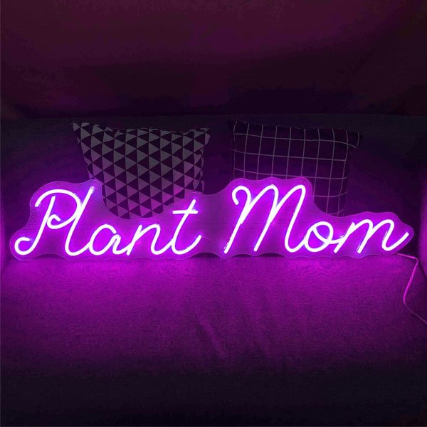 plant-mom-neon-sign